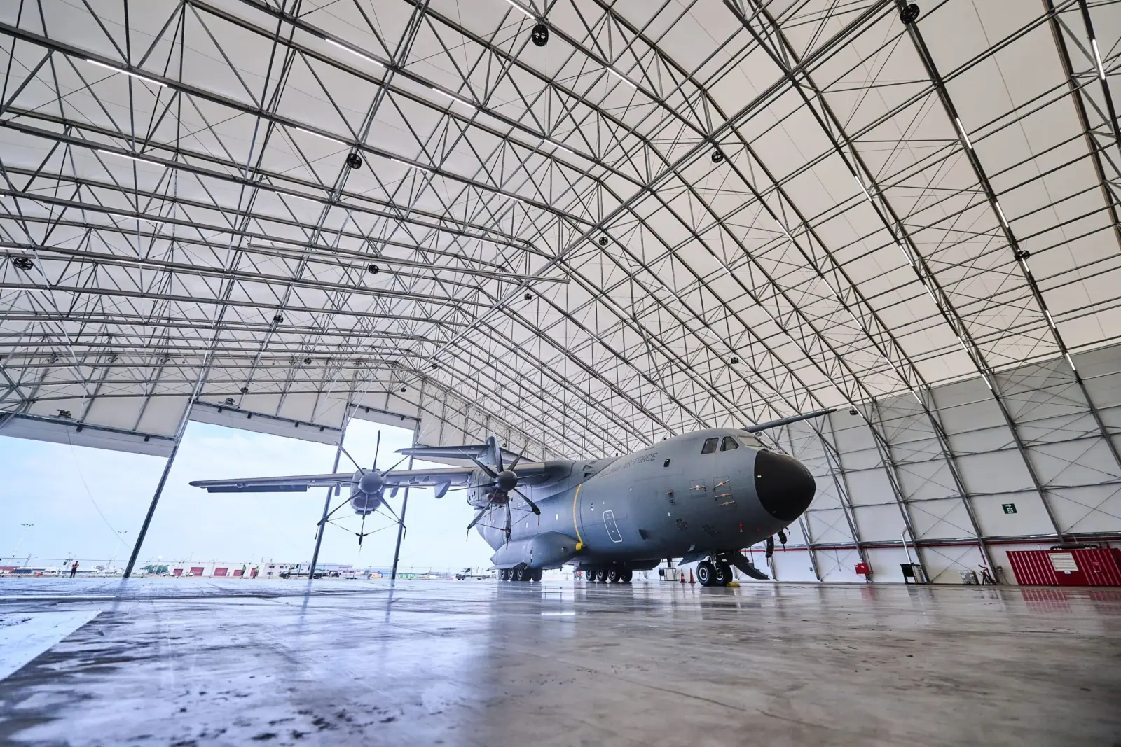 Aerospace & Defense Facility Roofing