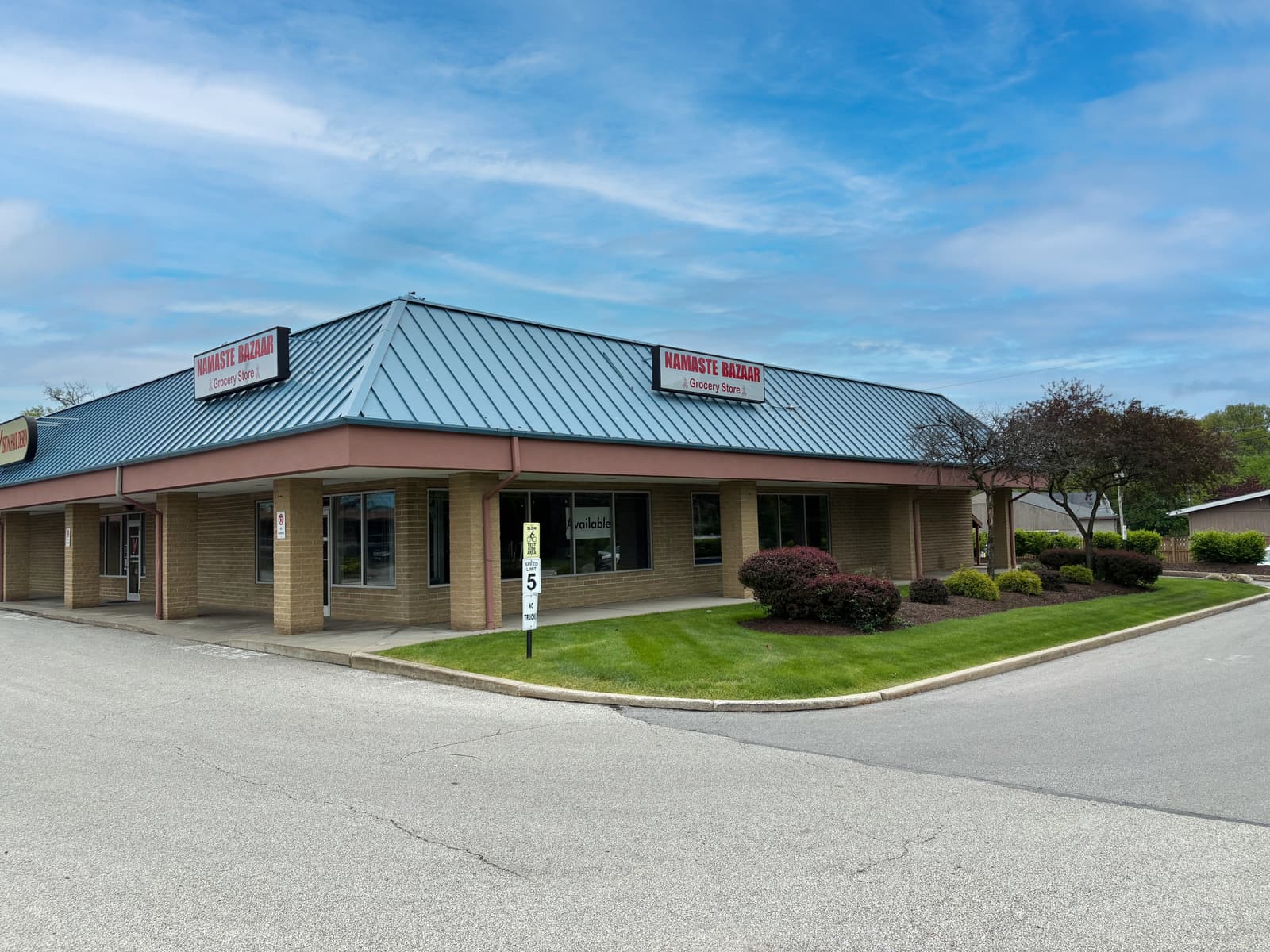 Grocery Store Roofing