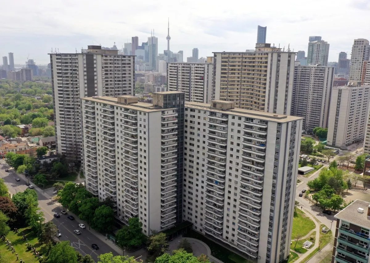 Multi-Family and Apartment Roofing